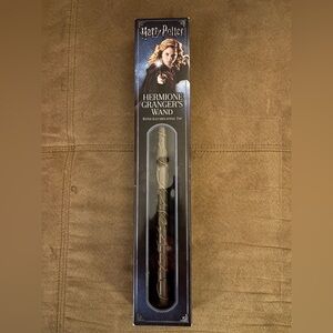 Hermione Granger's Wand with Illuminating Tip